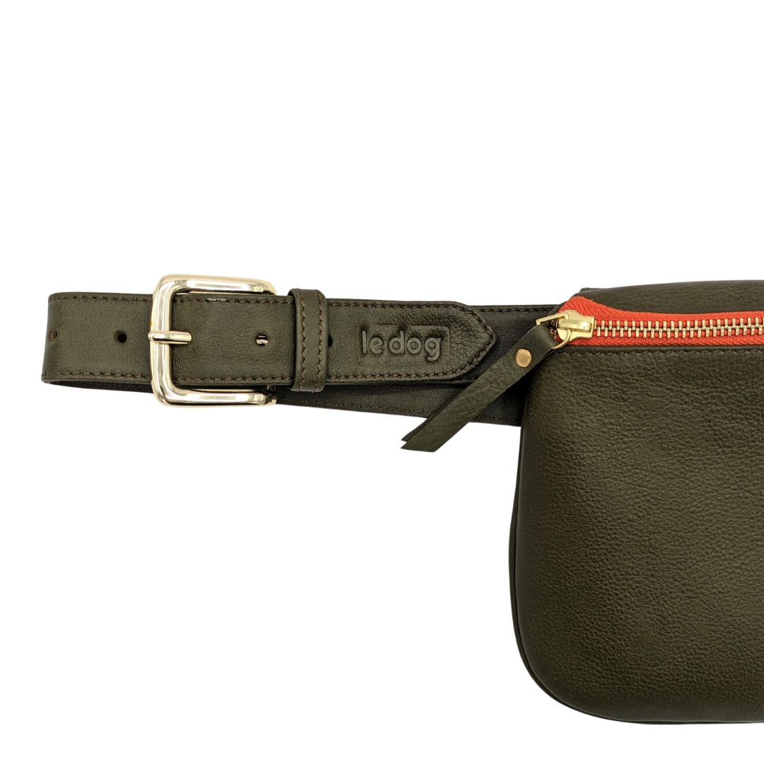 Grass leather pouch with buckle detail
